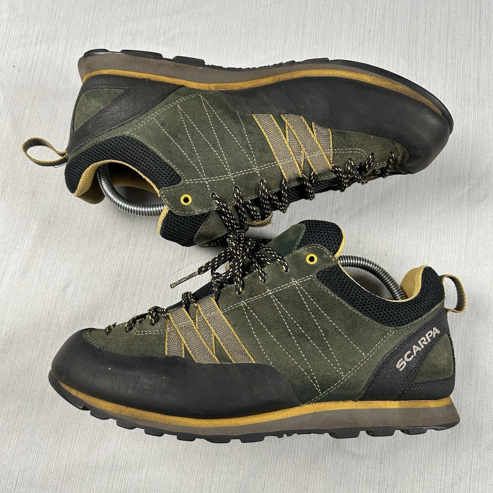 Scarpa Crux Men’s Size 10 Green Hiking Outdoors Trail Sneakers 72052-350 Bn